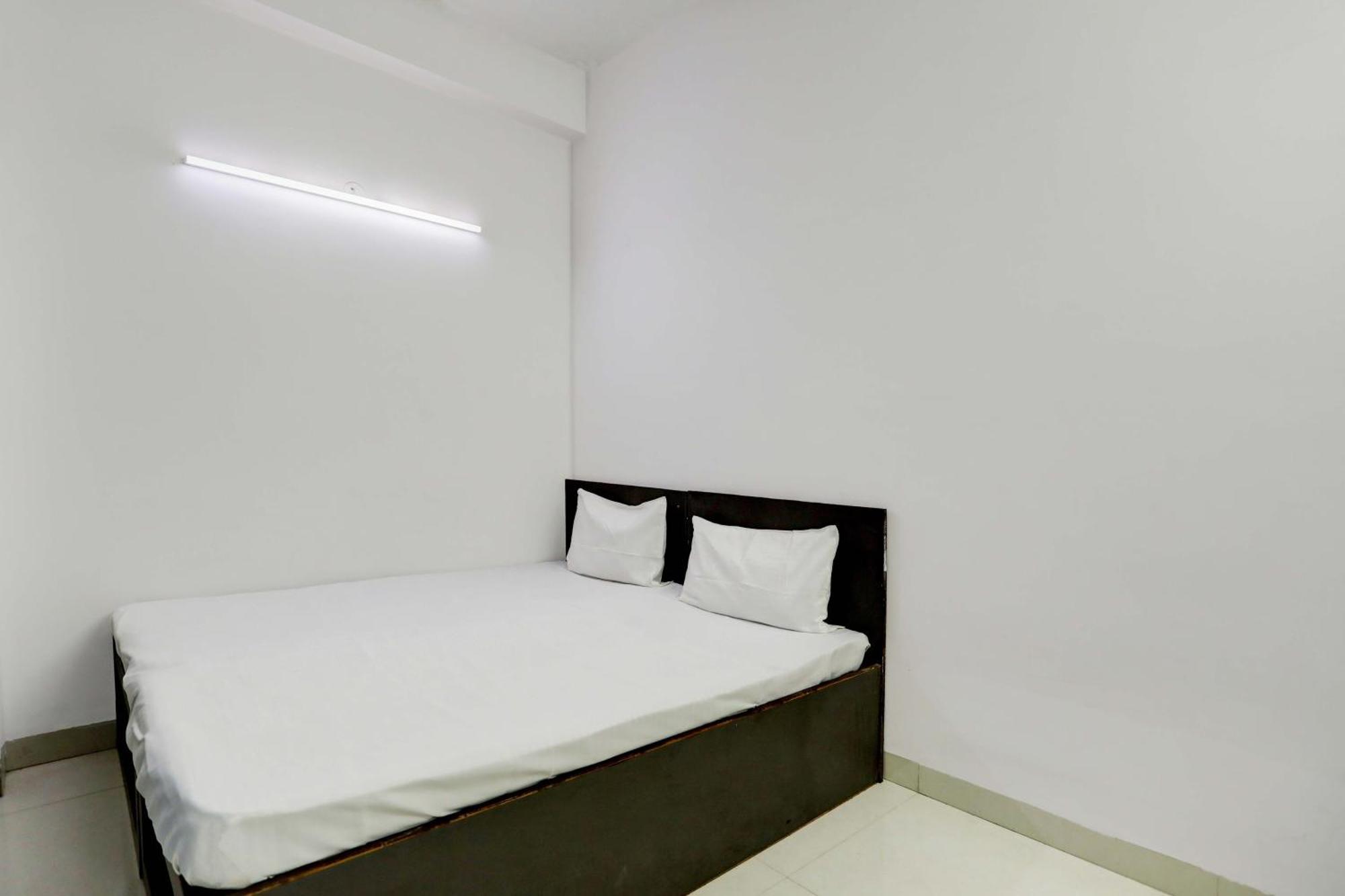 Aashiyana Homes Nueva Delhi Exterior foto